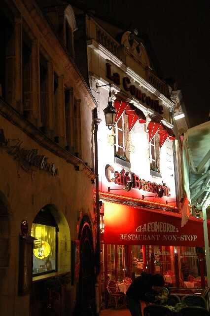min 2006 12 15 beaune night 033